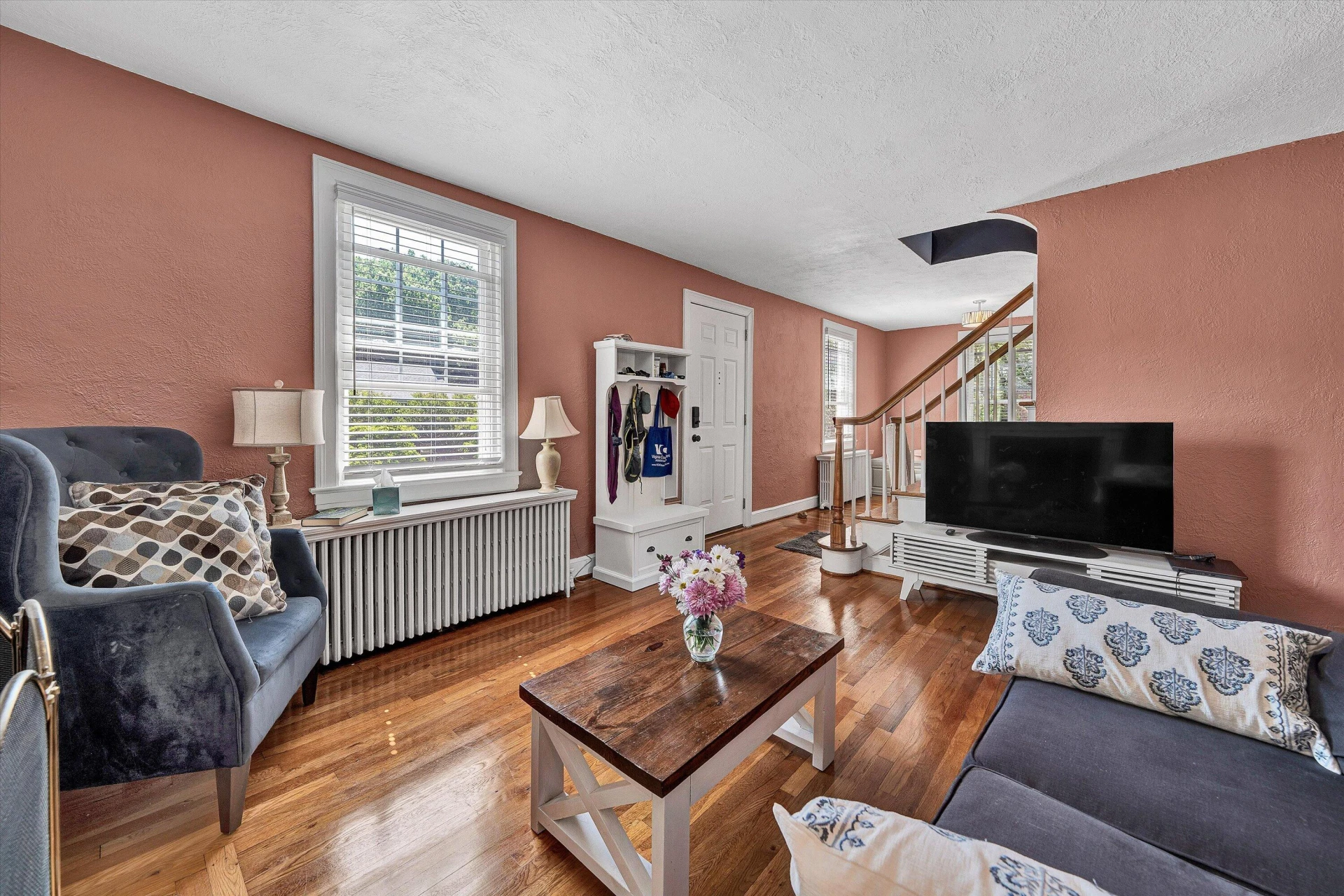 2217 Ross LN SW - Photo 4