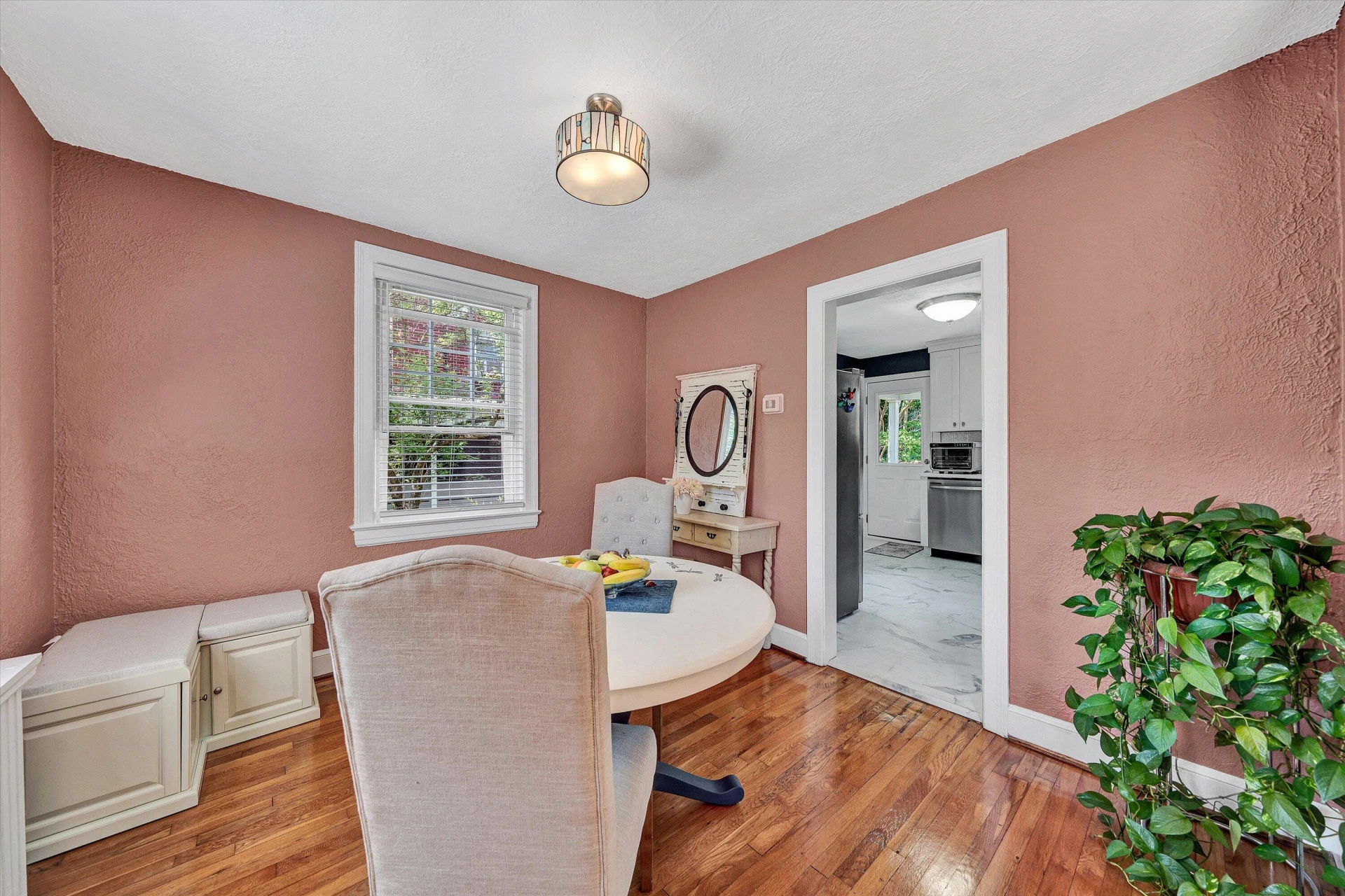 2217 Ross LN SW - Photo 6