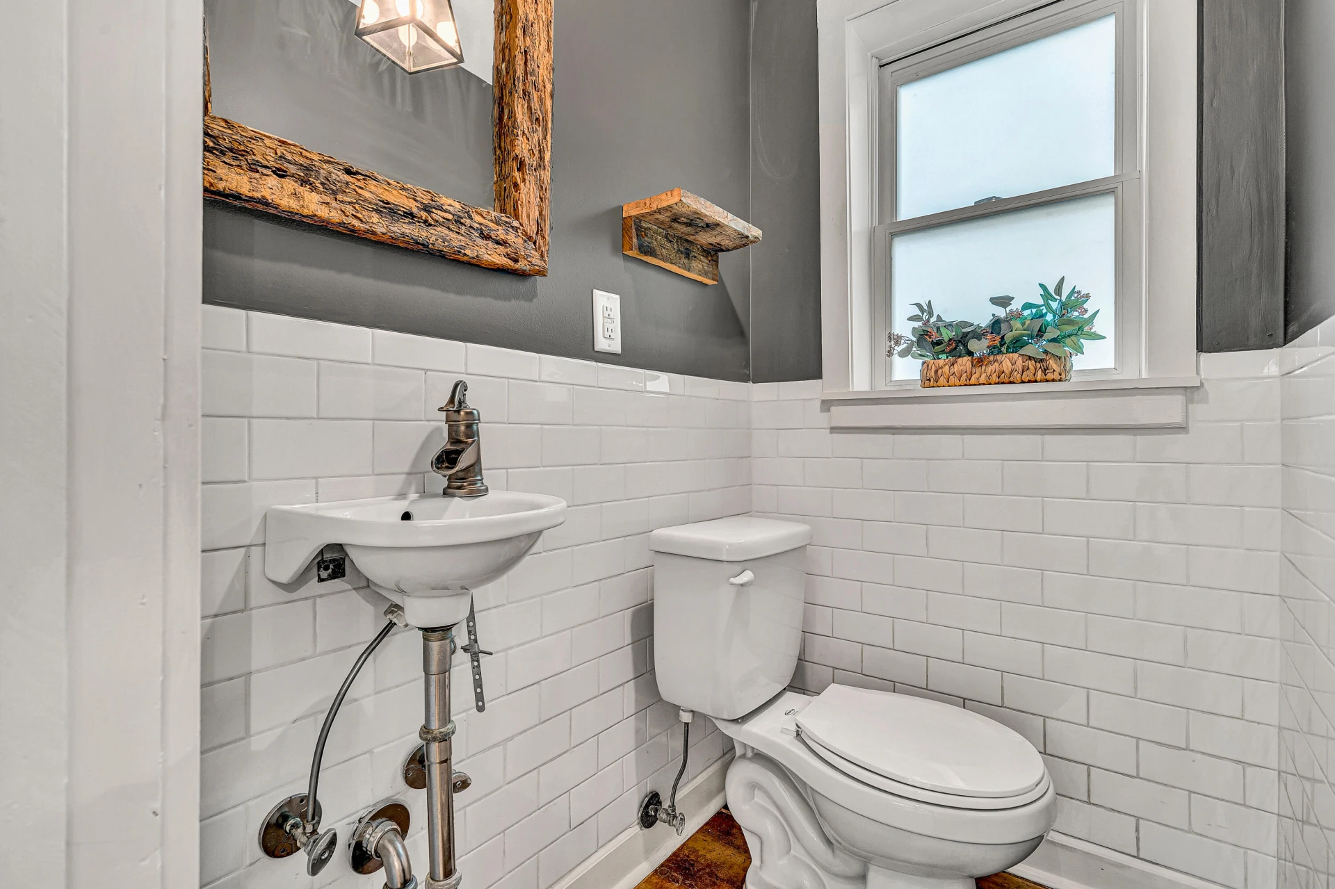 2603 Rutrough RD SE - Photo 15