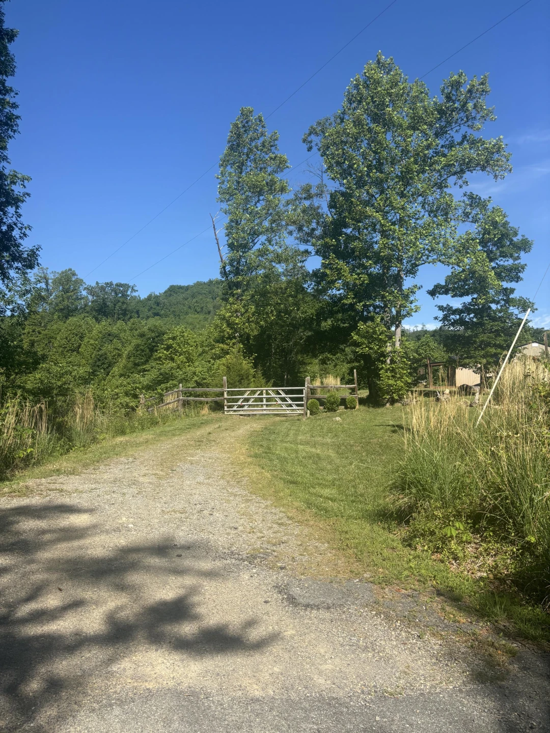 1107 Endicott Hill RD
