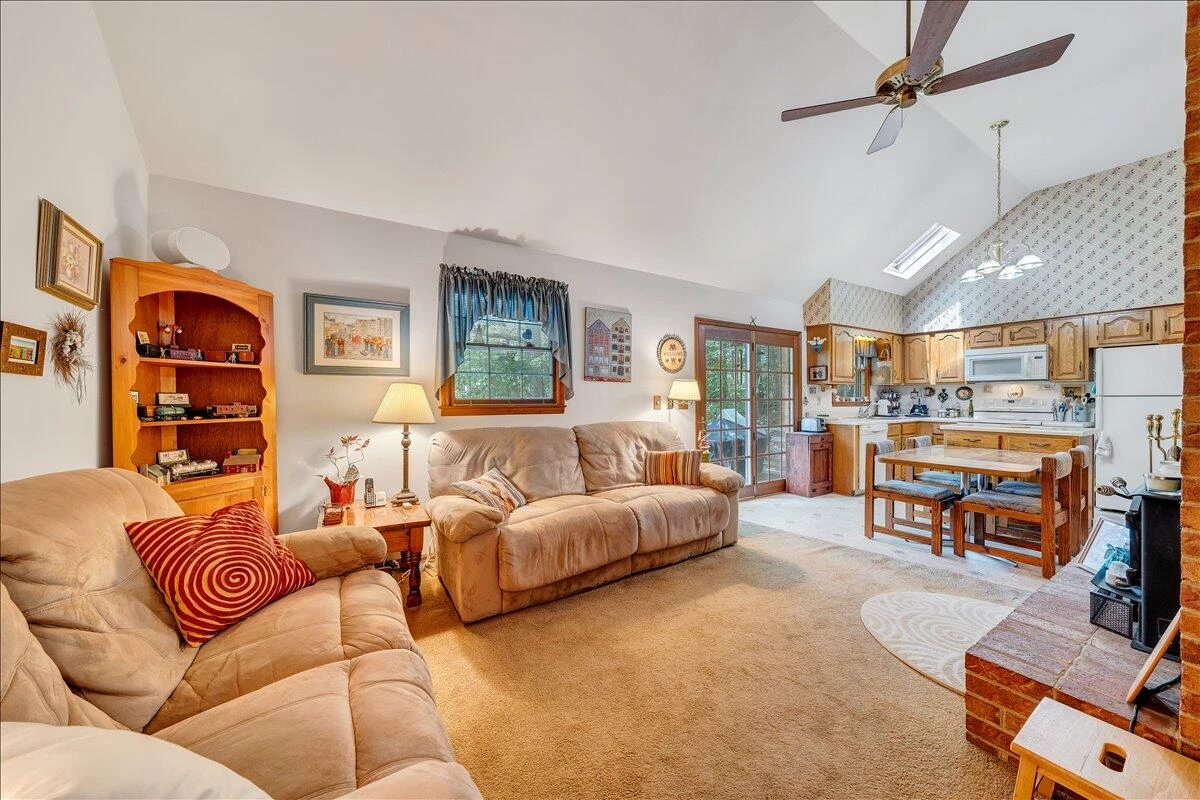902 White Oak DR - Photo 19