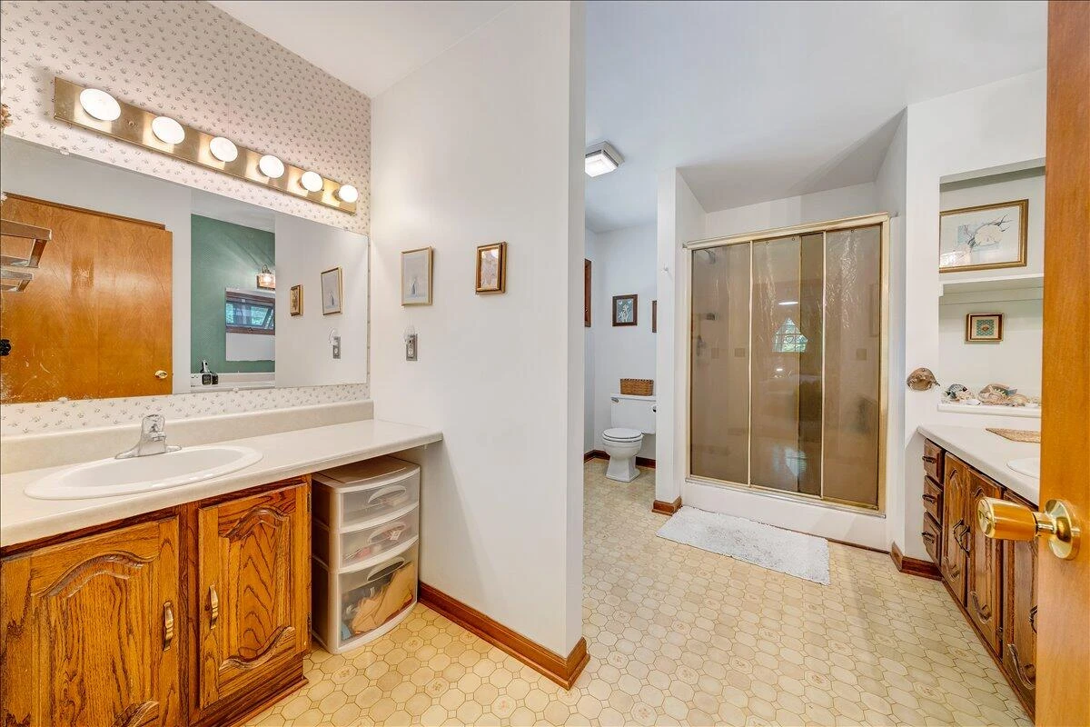 902 White Oak DR - Photo 27