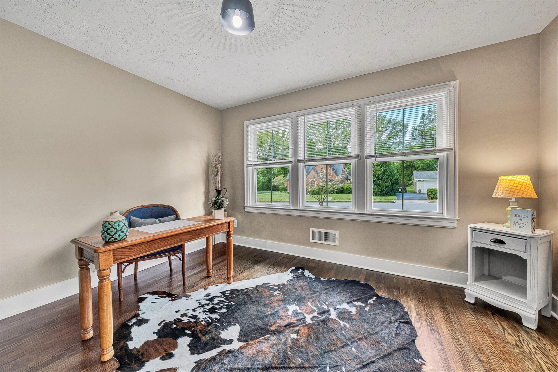 606 N Broad ST - Photo 42