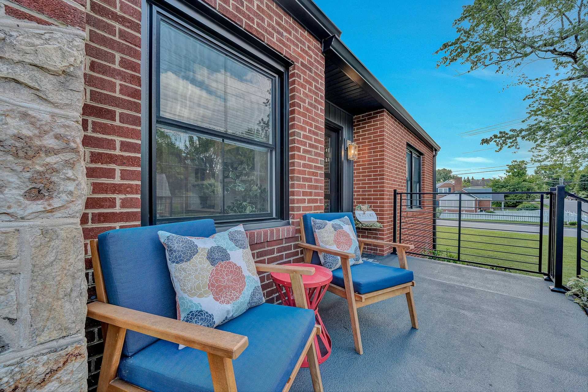 606 N Broad ST - Photo 9
