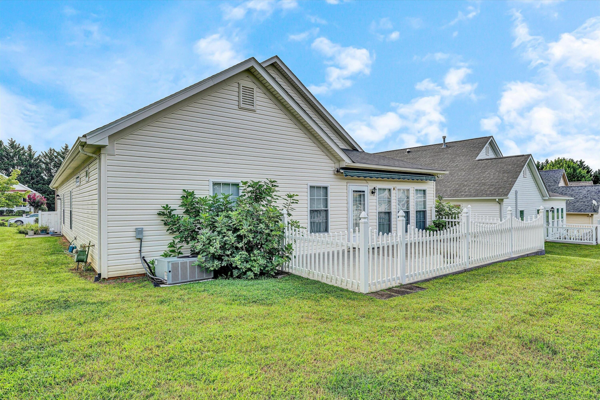 5461 Stayman DR - Photo 34