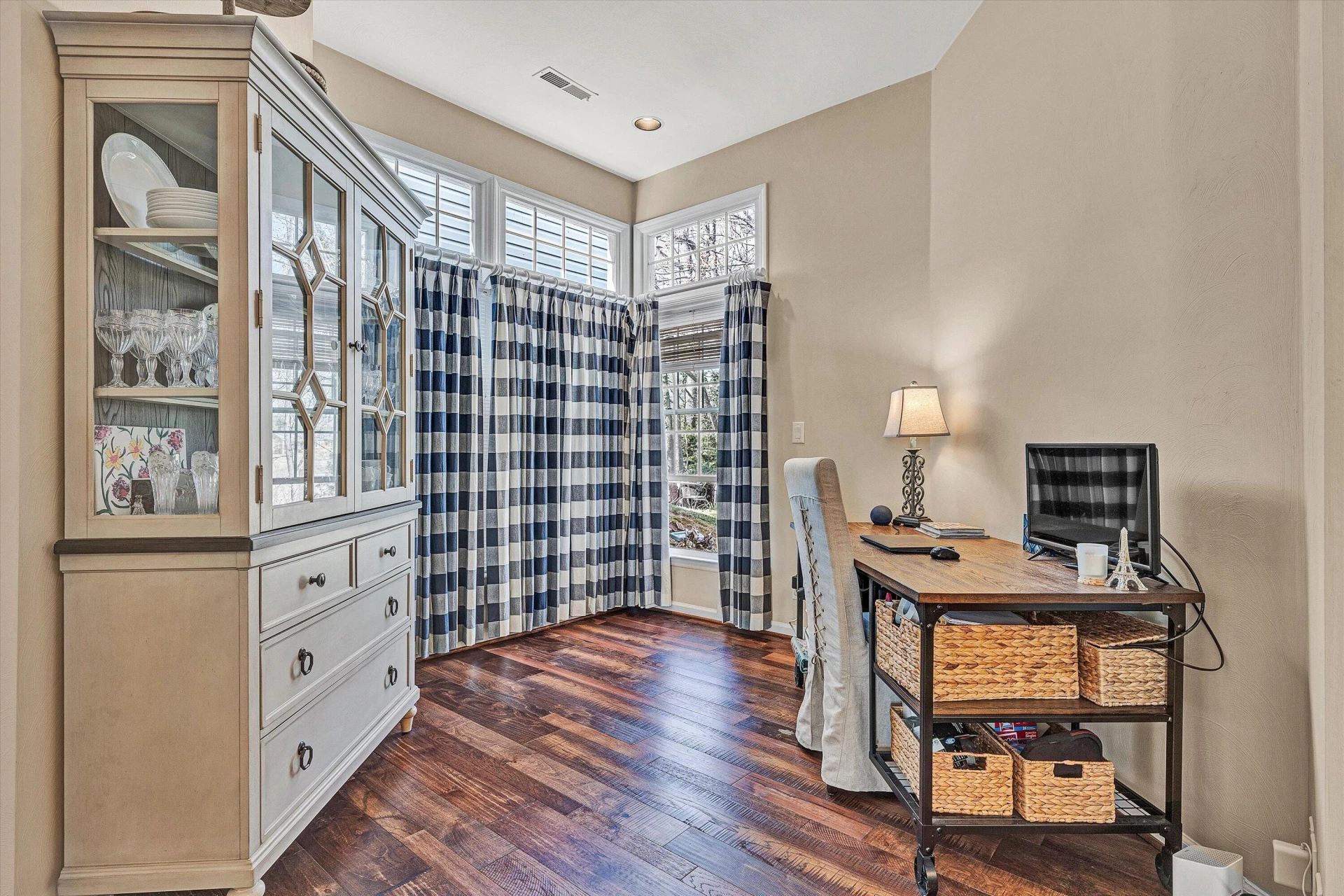 4717 Barclay Square SW - Photo 12