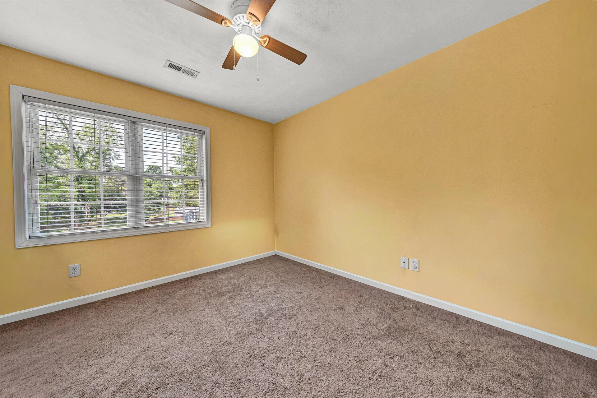 3808 Derby DR - Photo 26
