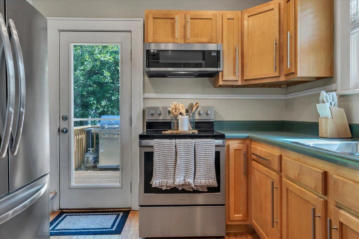 1205 Summit AVE SW - Photo 20