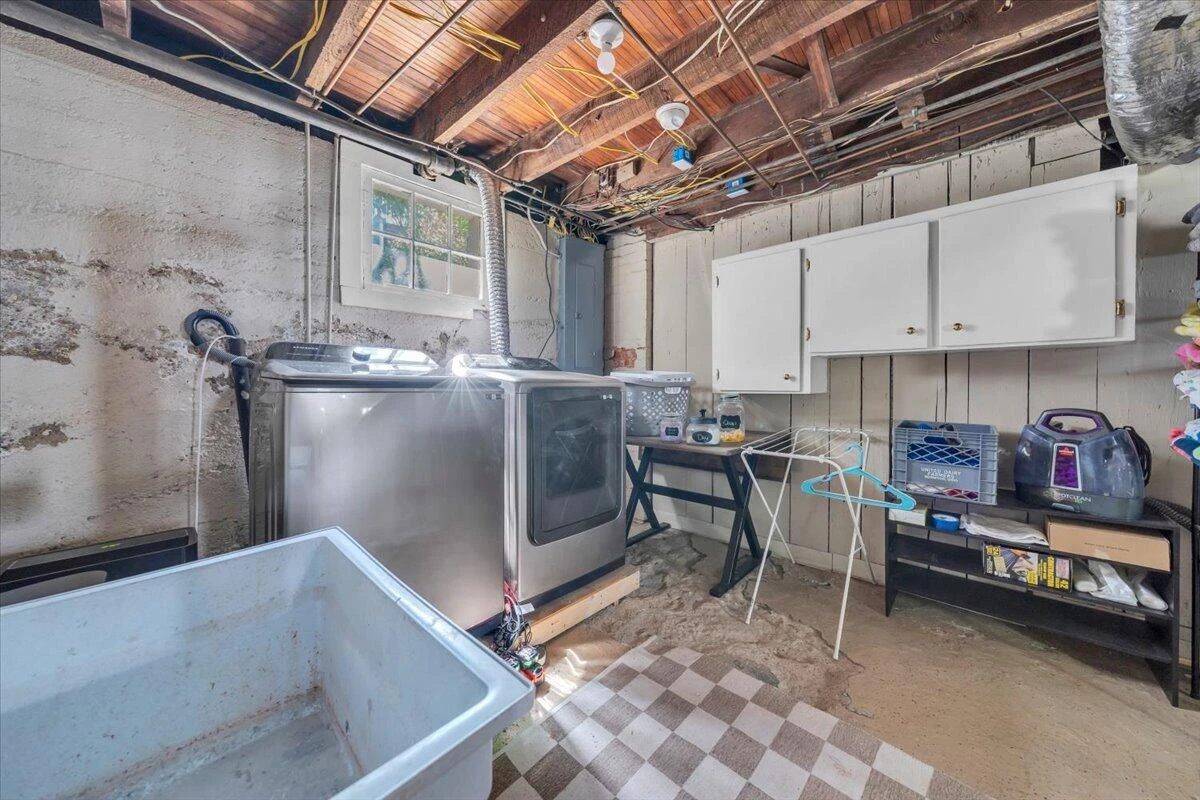 1205 Summit AVE SW - Photo 34