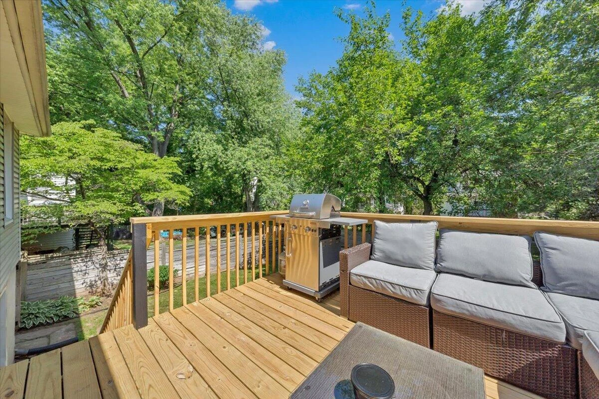 1205 Summit AVE SW - Photo 40
