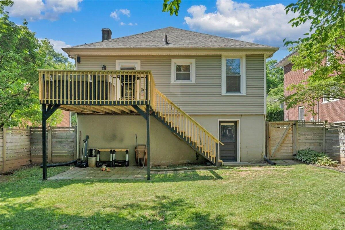 1205 Summit AVE SW - Photo 43