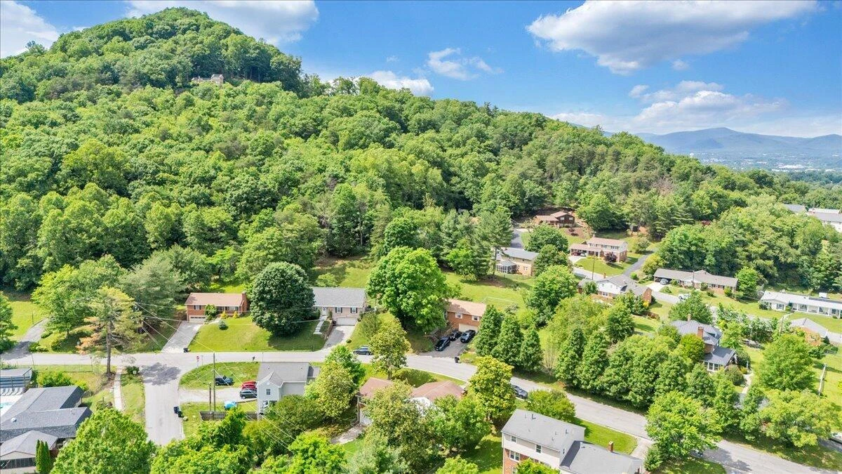 5920 Brahma RD - Photo 69
