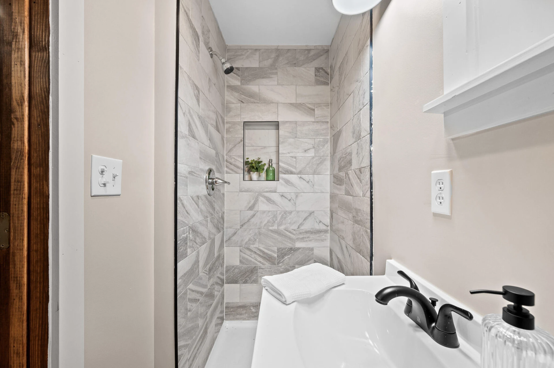 3801 Otter Hill RD - Photo 16