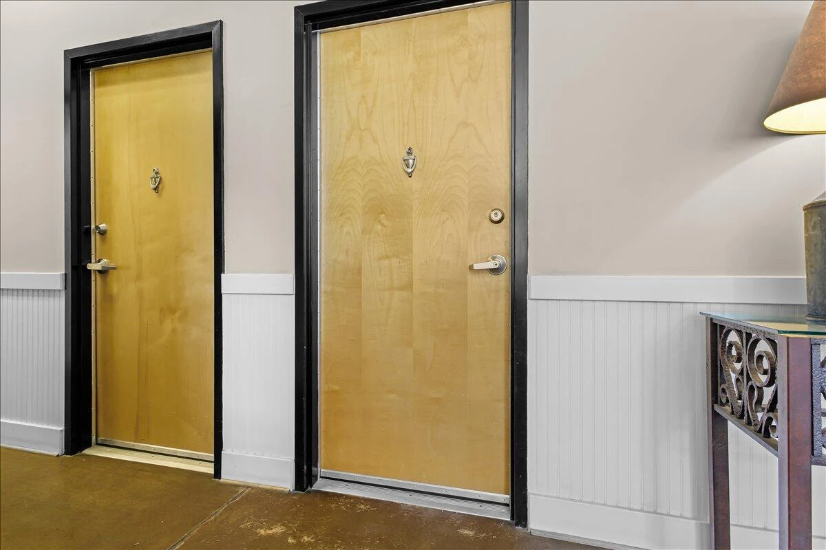 319 Campbell AVE SW #101 - Photo 27
