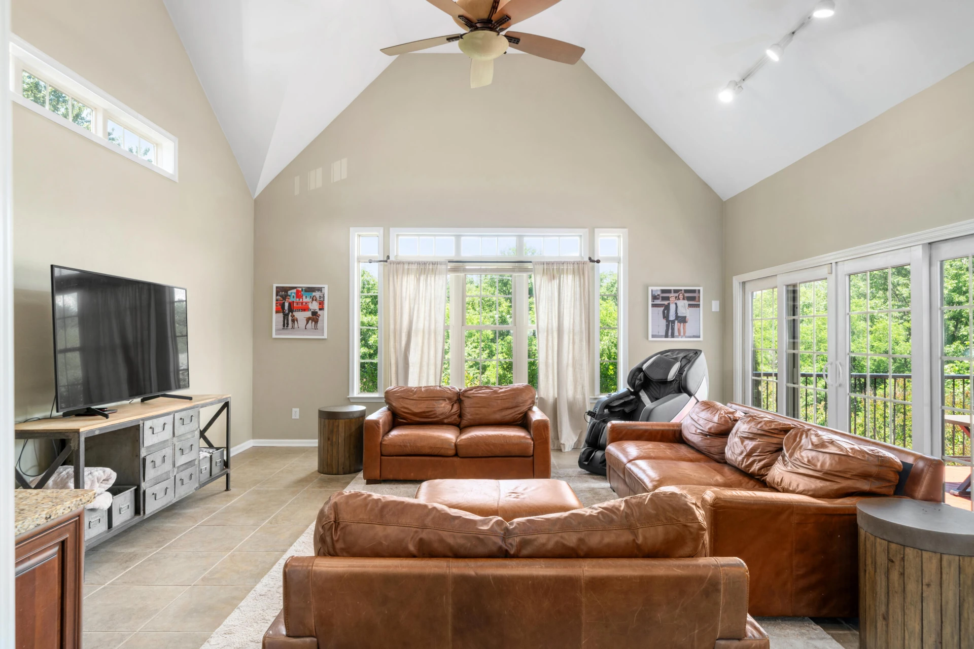 137 Ferrum DR - Photo 10