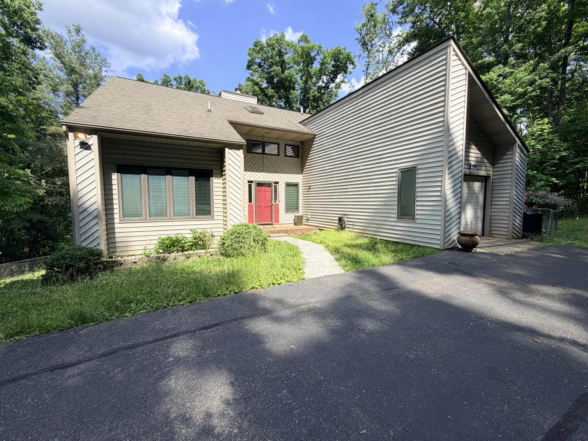 1051 Windfield LN - Photo 2