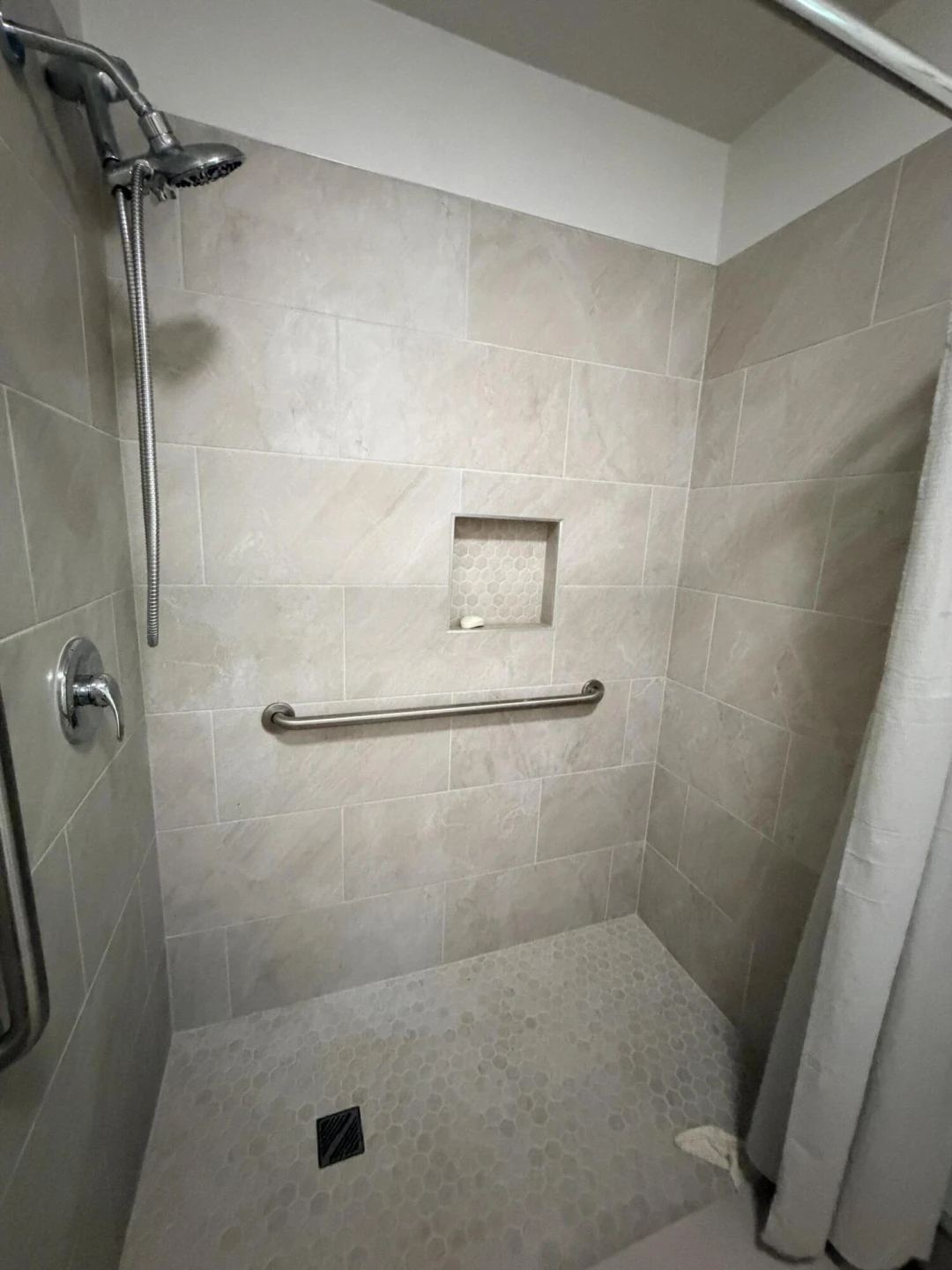 1051 Windfield LN - Photo 5
