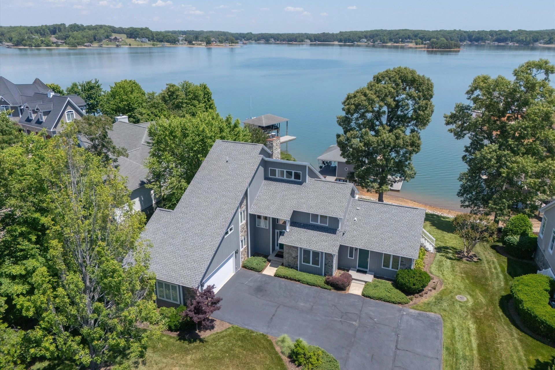 226 Pine Bay DR