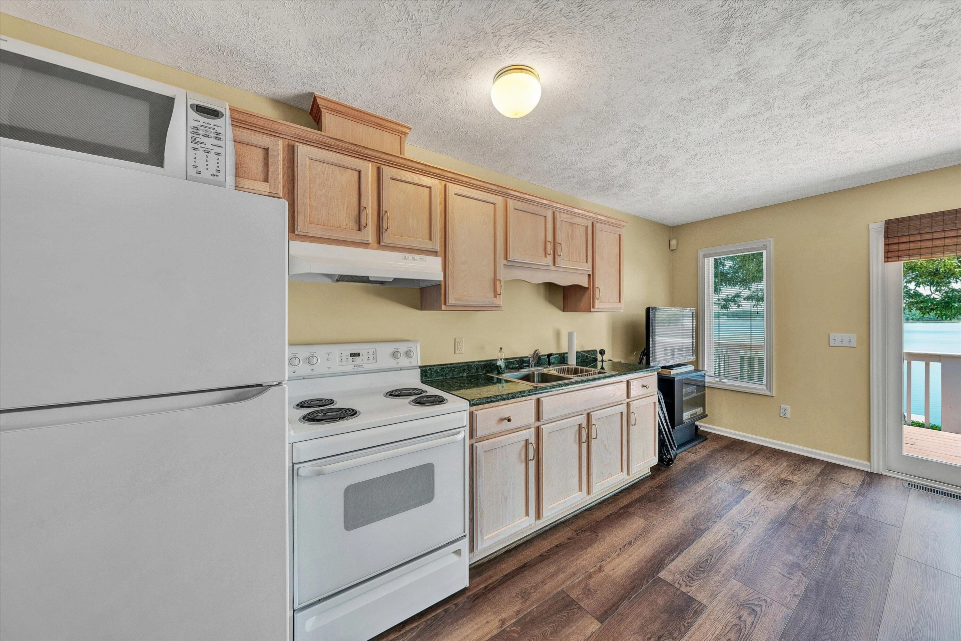 226 Pine Bay DR - Photo 49