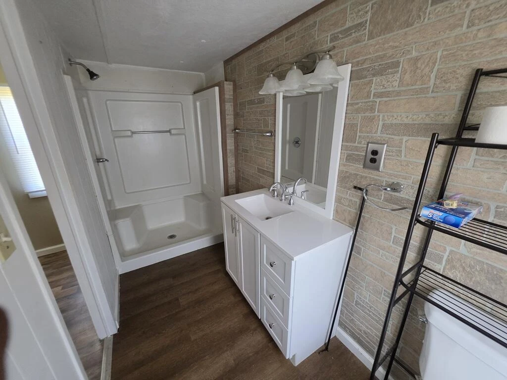 369 Glenview DR - Photo 25