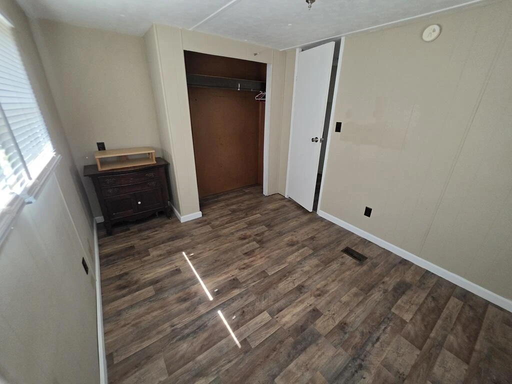 369 Glenview DR - Photo 29