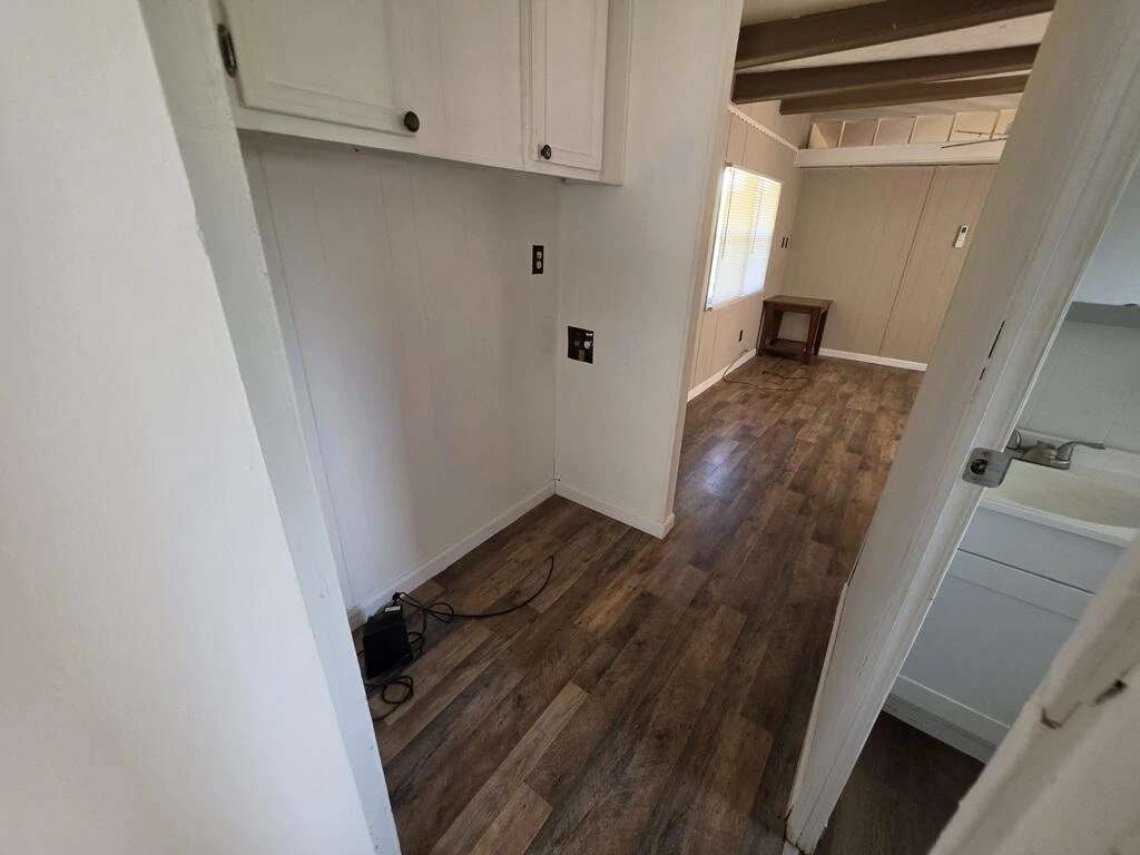 369 Glenview DR - Photo 30