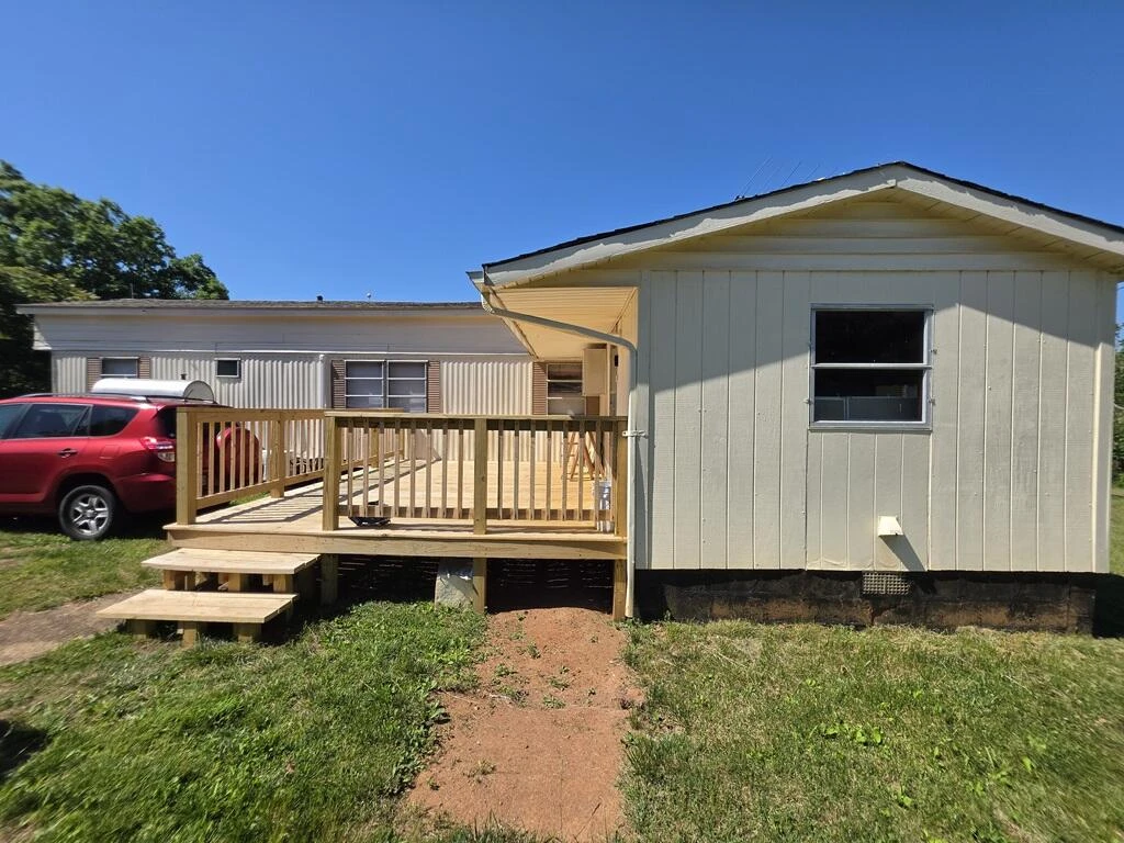 369 Glenview DR - Photo 34