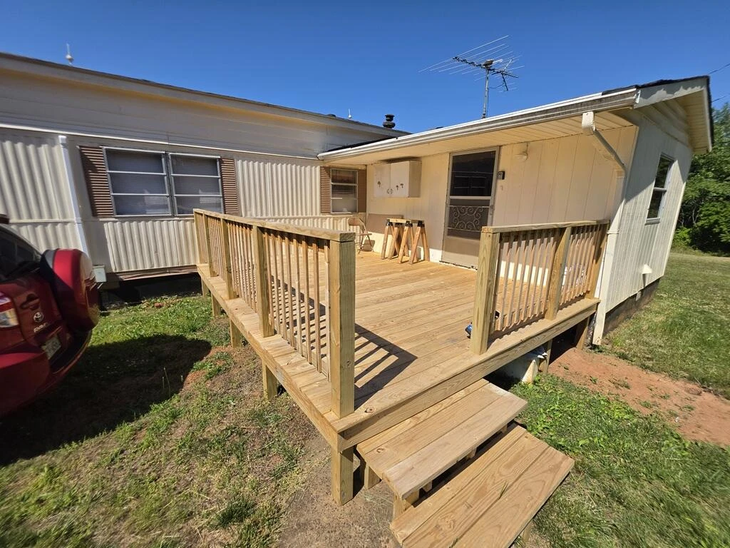 369 Glenview DR - Photo 35
