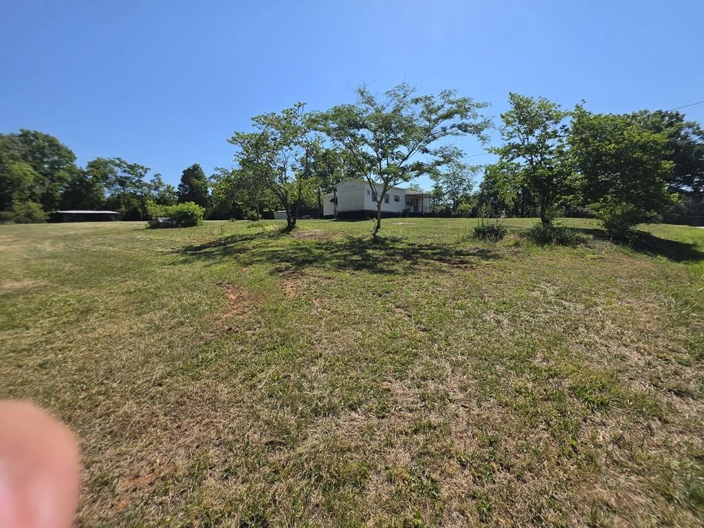 369 Glenview DR - Photo 4