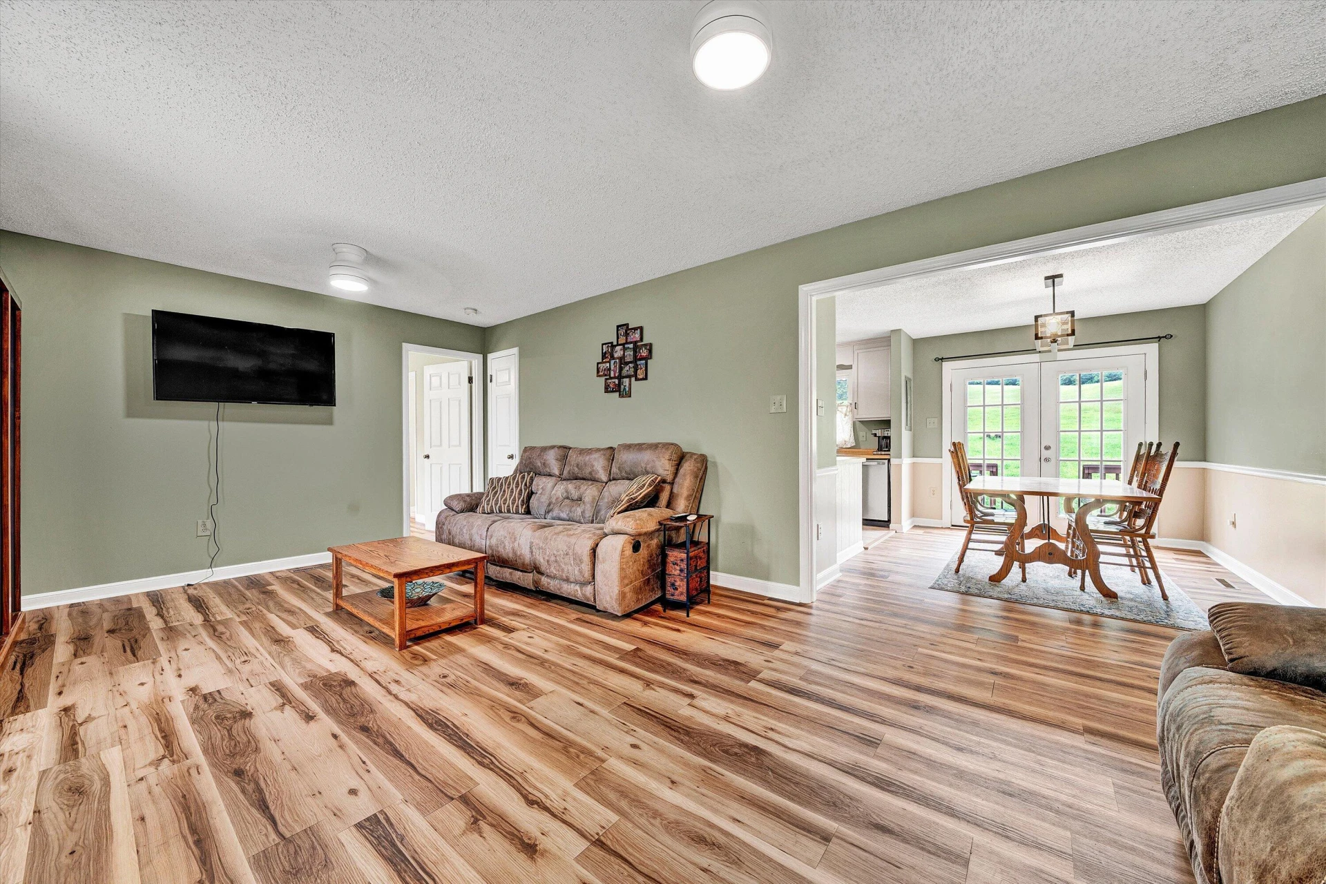 514 John Arthur RD - Photo 2