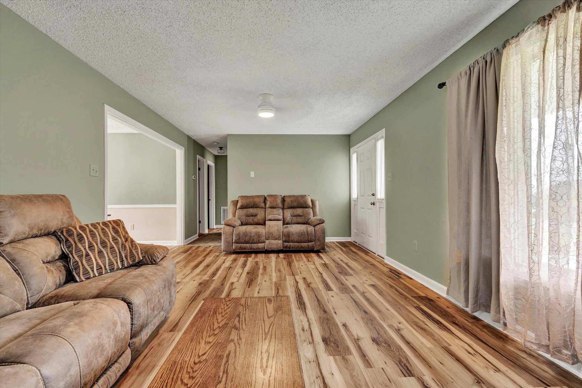 514 John Arthur RD - Photo 3