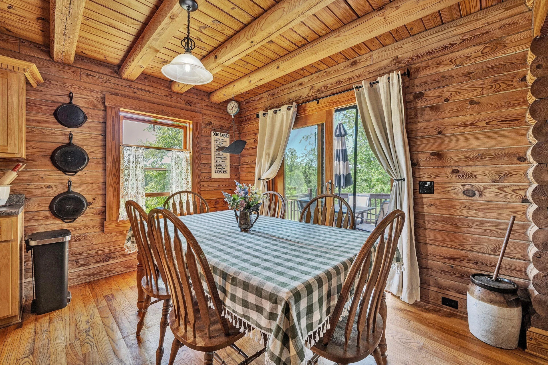 180 Thompson Ridge CIR - Photo 22
