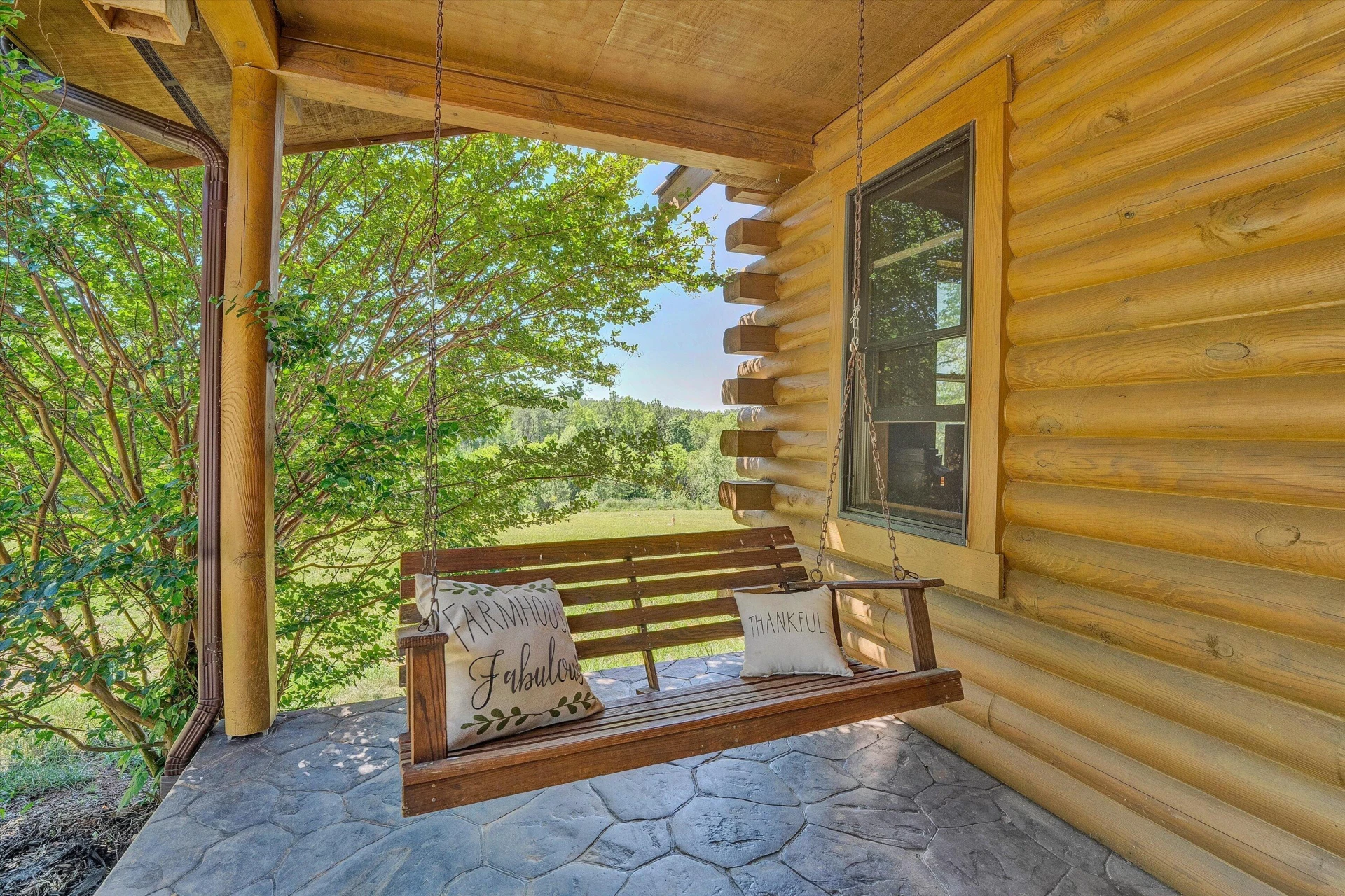 180 Thompson Ridge CIR - Photo 8