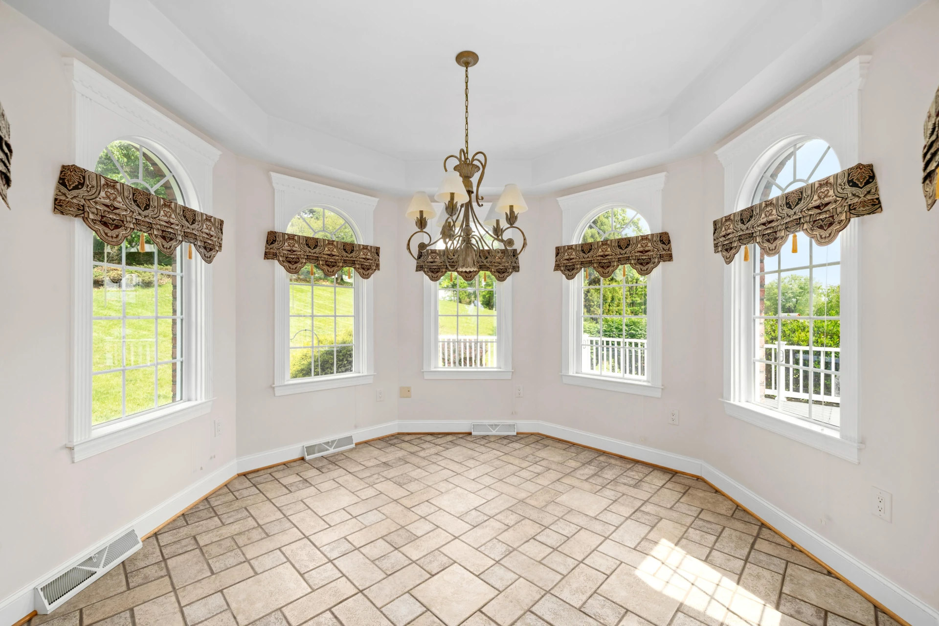 525 Orchard Lake DR - Photo 13