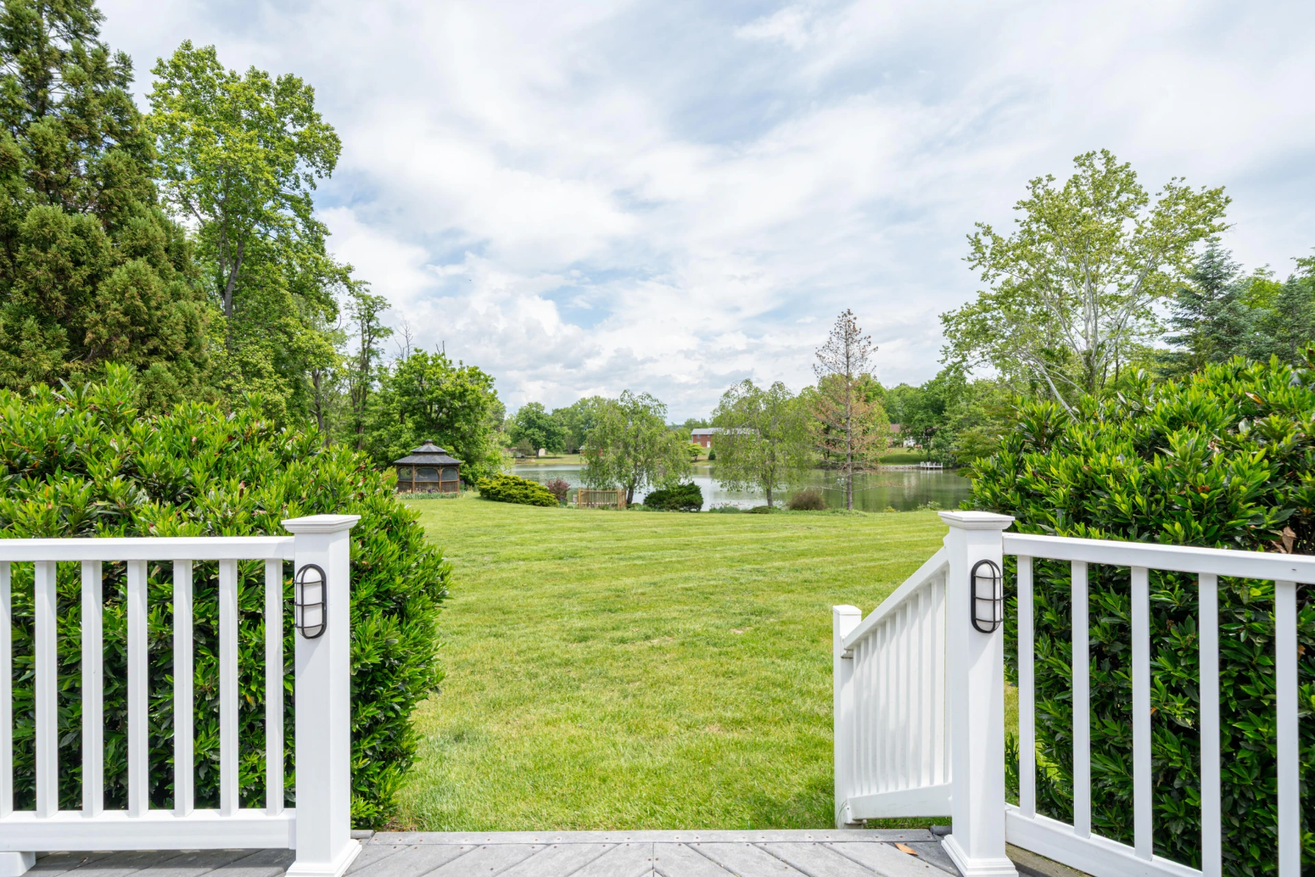 525 Orchard Lake DR - Photo 27