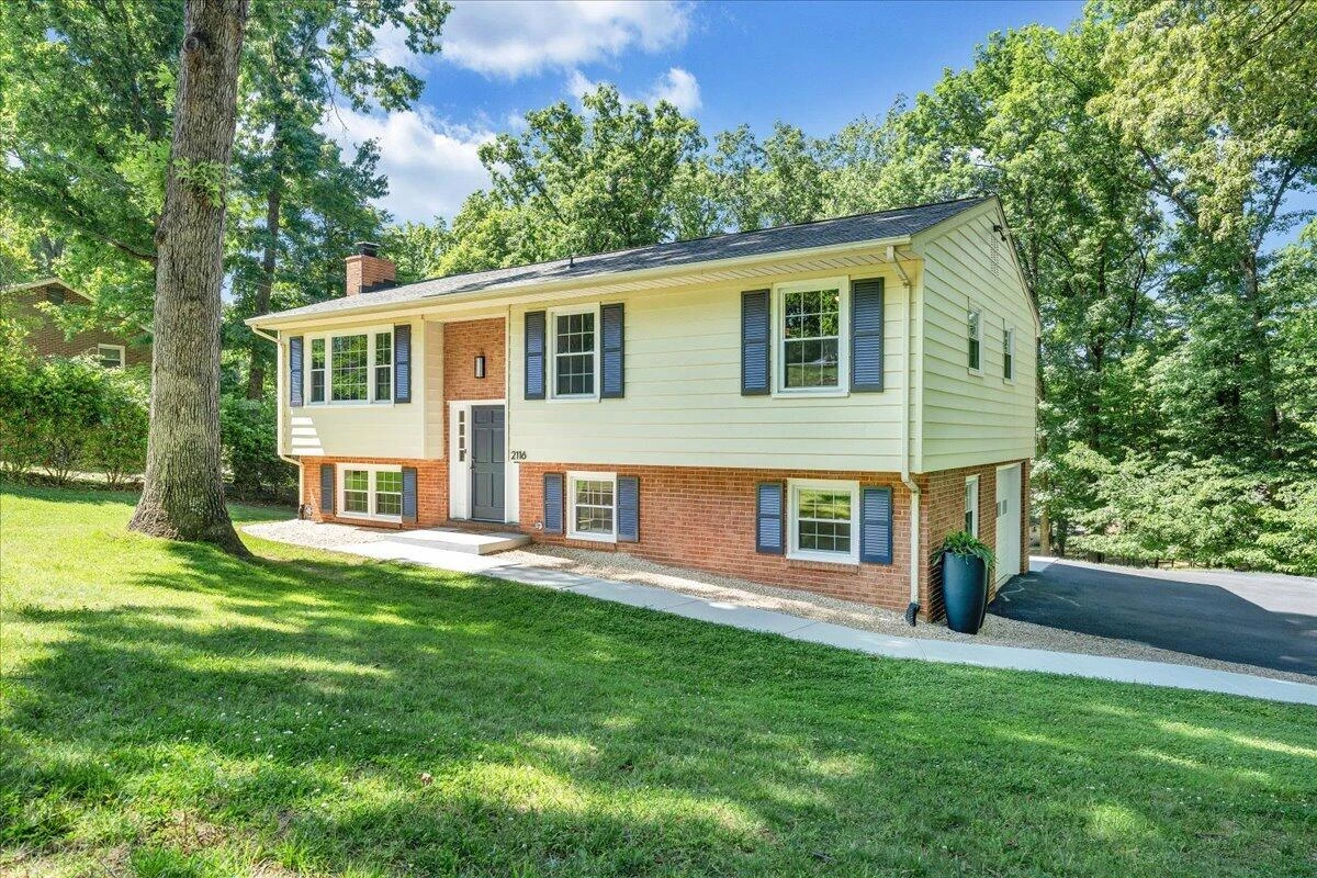 2116 Wesvan DR - Photo 2