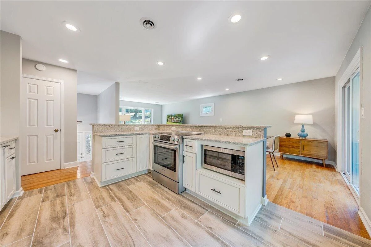 2116 Wesvan DR - Photo 4