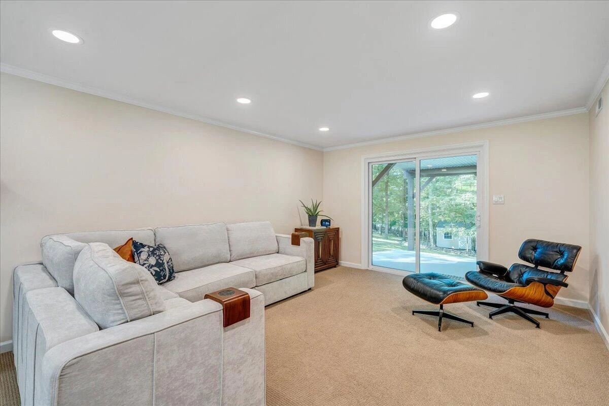 2116 Wesvan DR - Photo 36