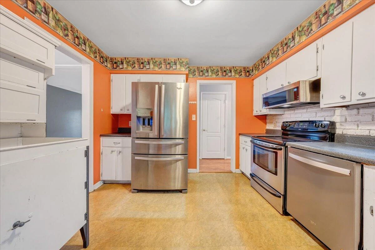 4761 Arnold DR NE - Photo 8