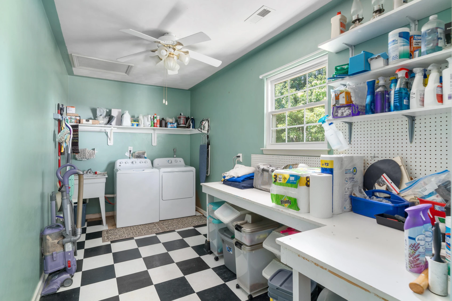 294 Ray ST - Photo 15