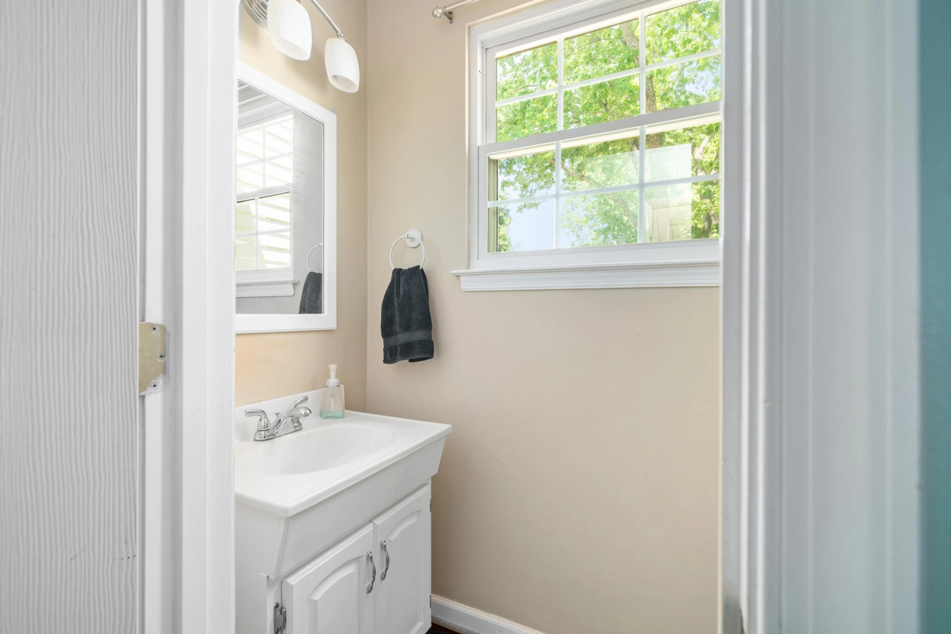 294 Ray ST - Photo 16