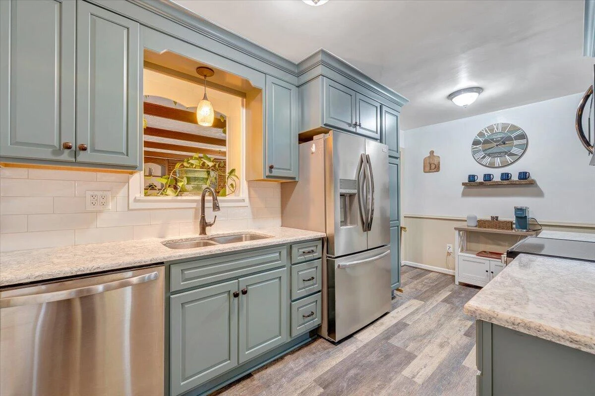 2644 Fairway DR SW - Photo 10
