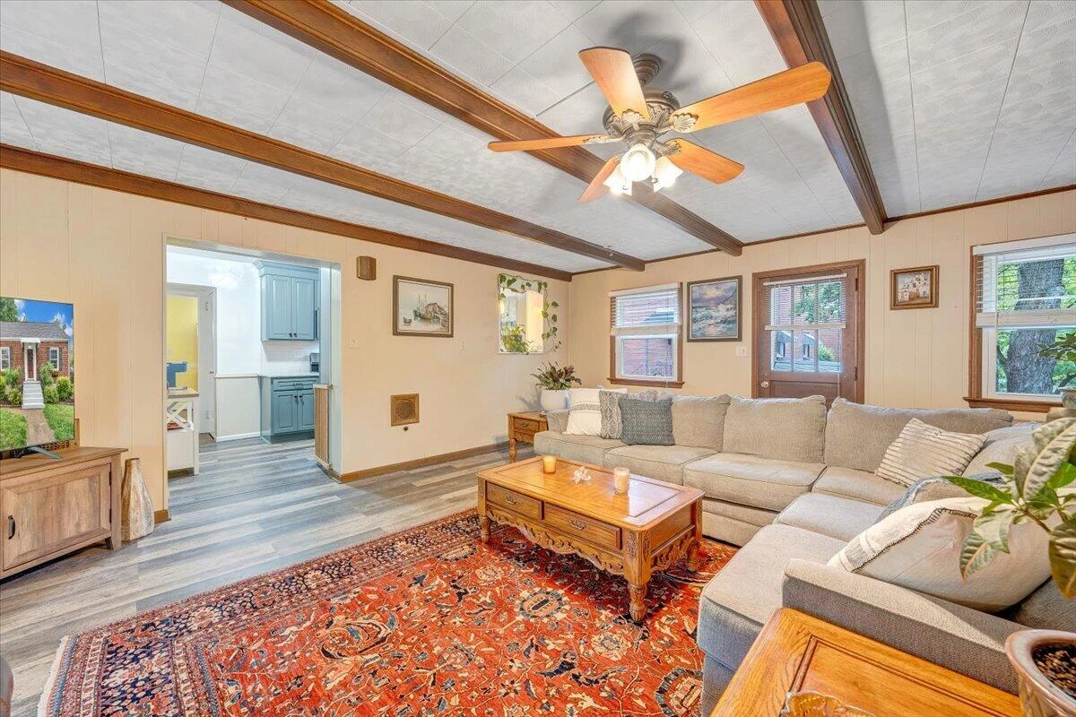 2644 Fairway DR SW - Photo 17