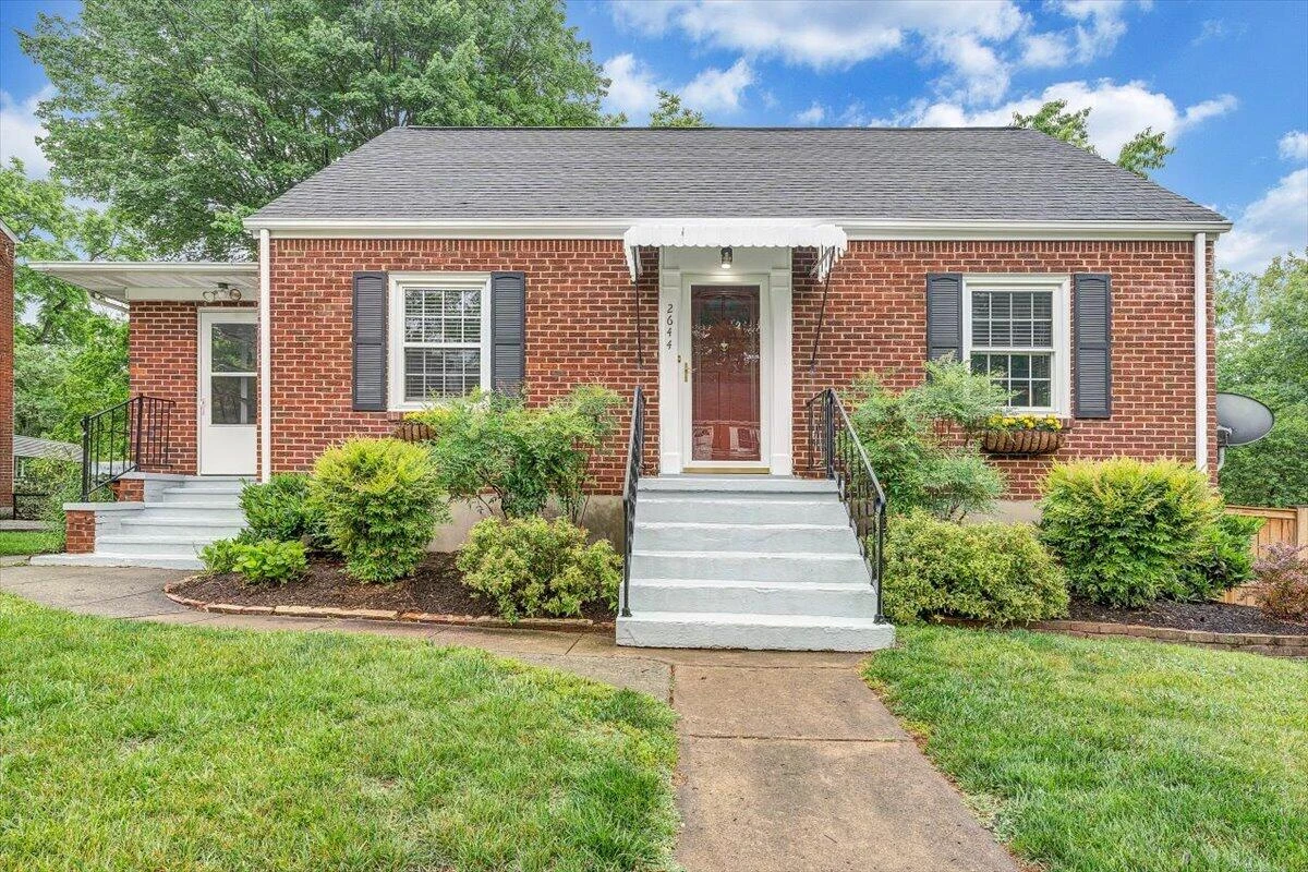 2644 Fairway DR SW - Photo 3