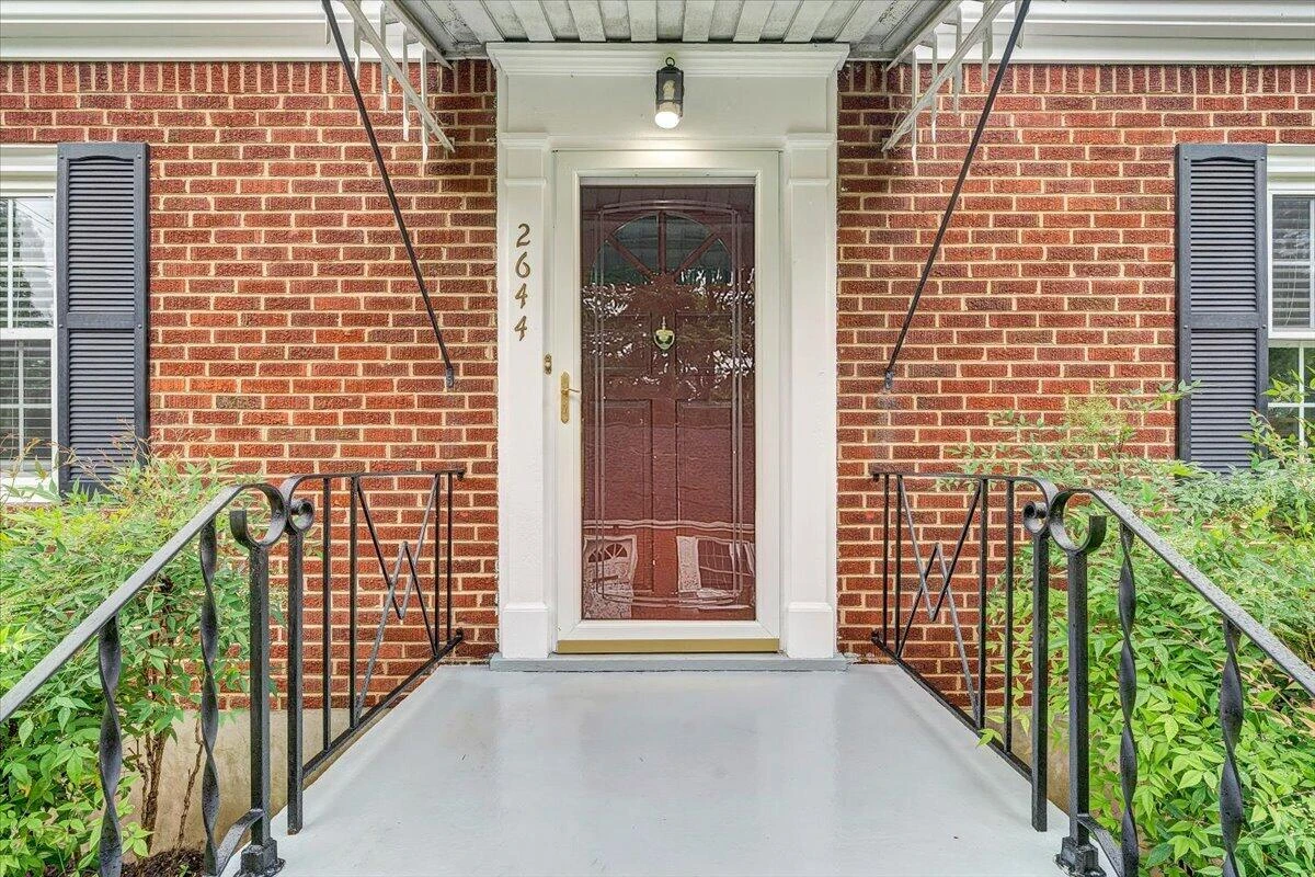 2644 Fairway DR SW - Photo 4