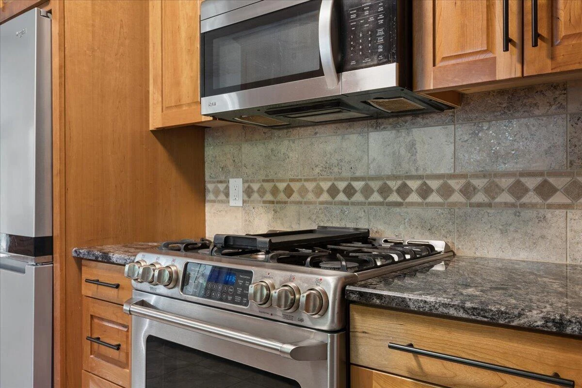 431 Langdon RD - Photo 11