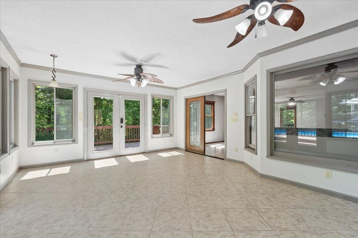 431 Langdon RD - Photo 19