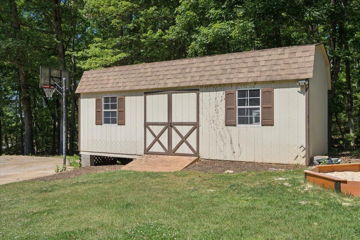 431 Langdon RD - Photo 41