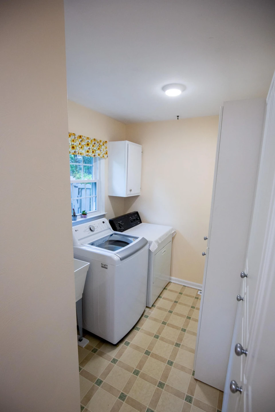 5333 Fordwick DR - Photo 13