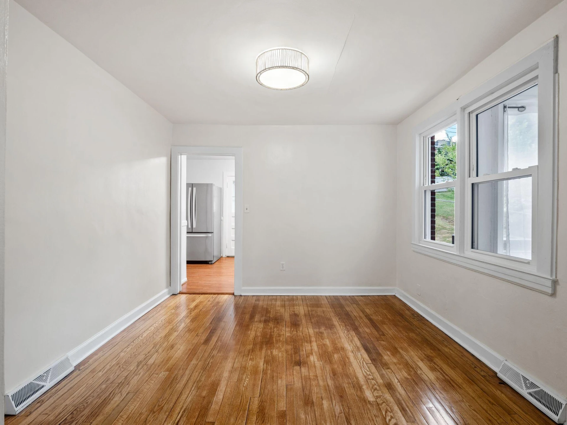 2421 Brandon AVE SW - Photo 15